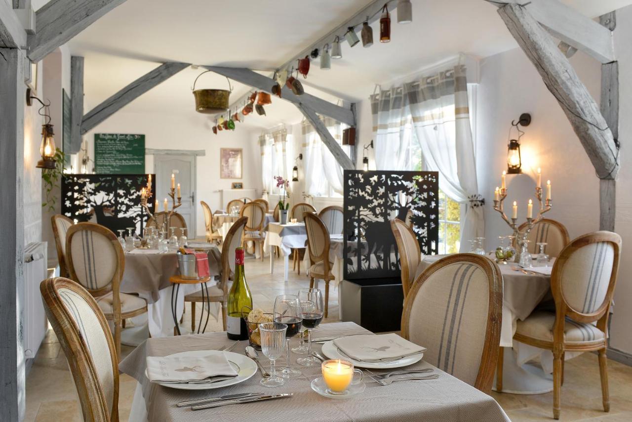 Logis Hotel Restaurant Le Vieux Fusil Soings-en-Sologne Buitenkant foto